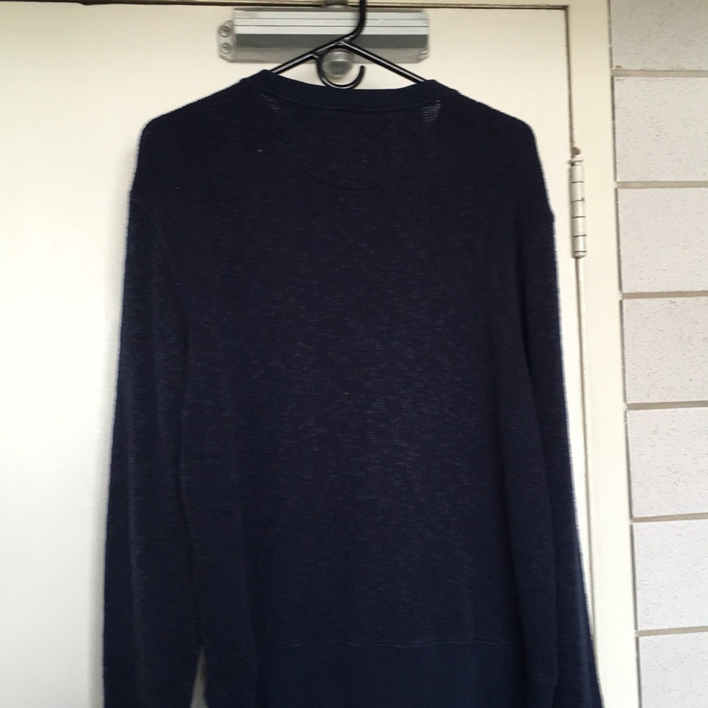 Sweater - Picture 4 of 4